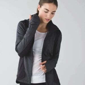 Lululemon Kanto Catch Me Run Jacket